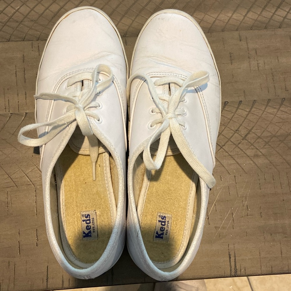 Keds tennis shoes 7 1/2
